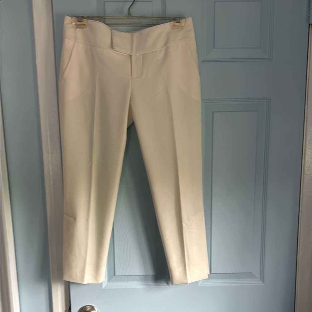 Chic Cream Cropped Pants